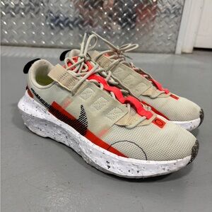 Nike Men's Beige and Red Sneakers